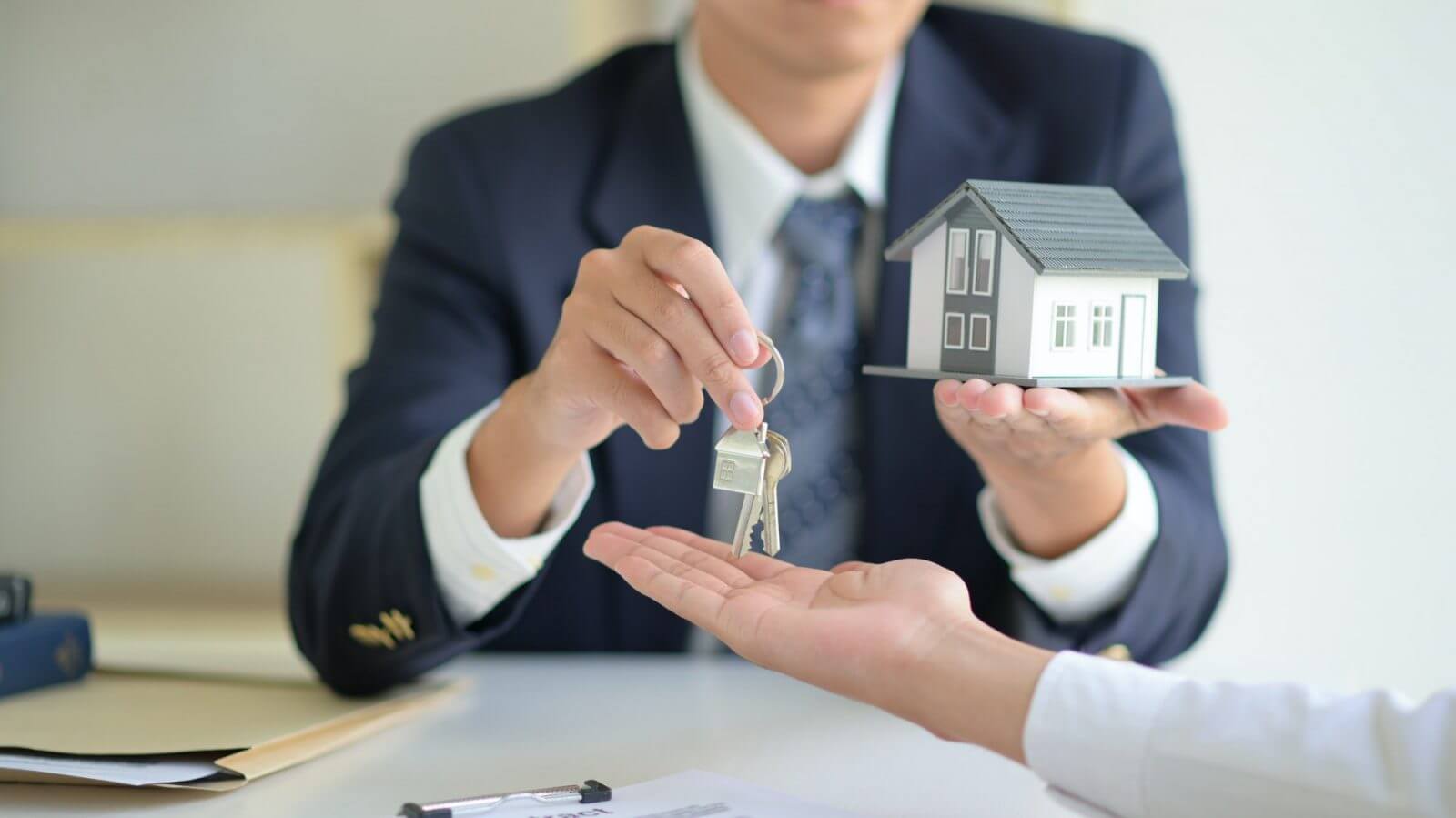 10 Great Reasons to Use a Mortgage Broker